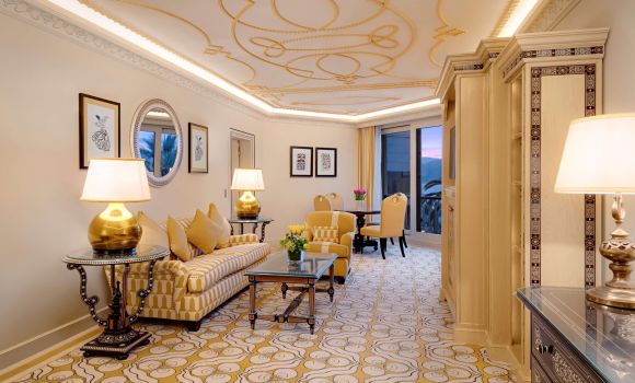 Haseki Sultan Suite