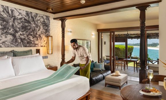 Deluxe Suite with Pool