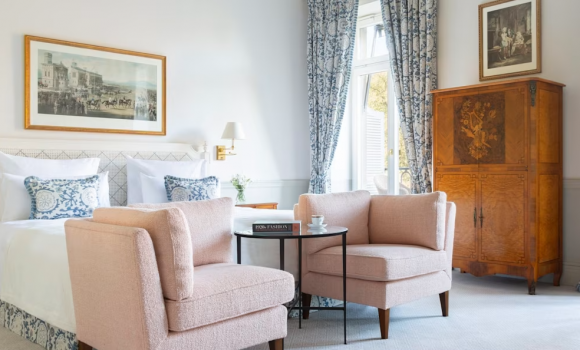 Deluxe Park Room