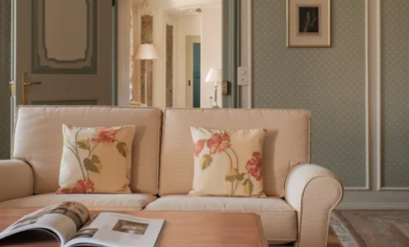 Palais Imperial Suite