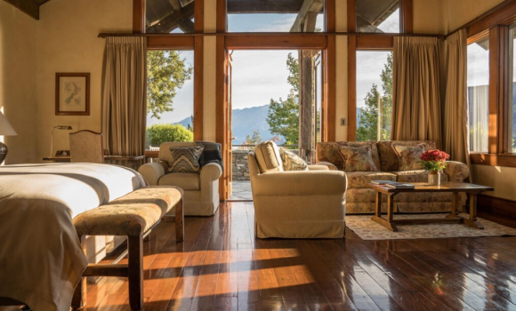 Lodge Suite