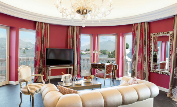 La Borromea Suite lake view