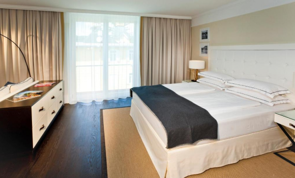 Riviera Suite