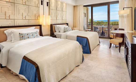 Premium Deluxe Sea View Guest room