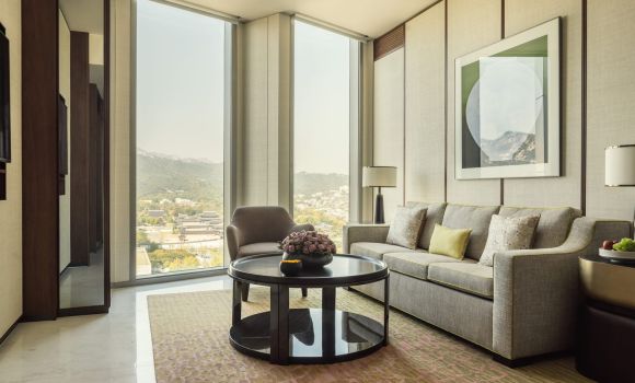 Palace-View Executive Suite