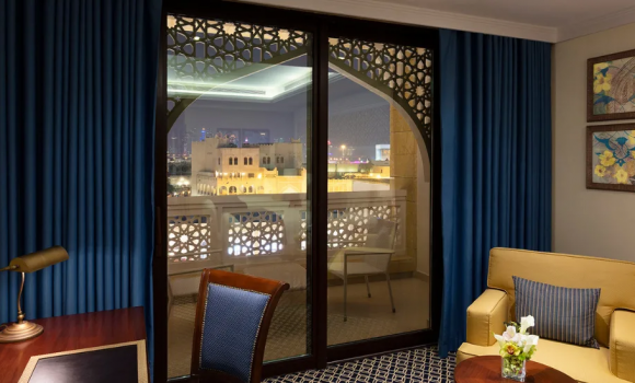 Deluxe Souq Piazza View Room