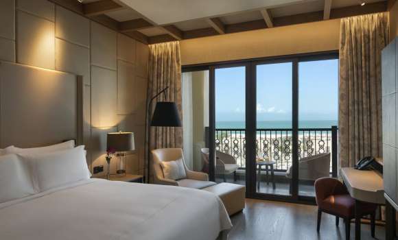 Saadiyat Suite