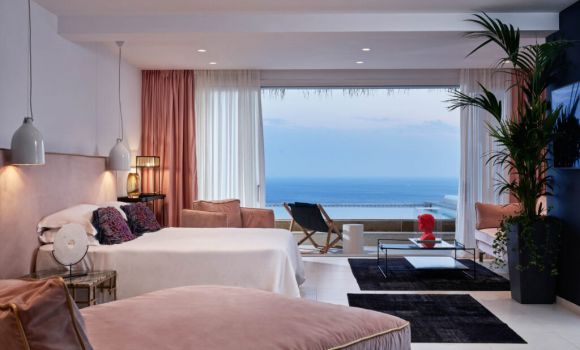 LOVERS SUITE
