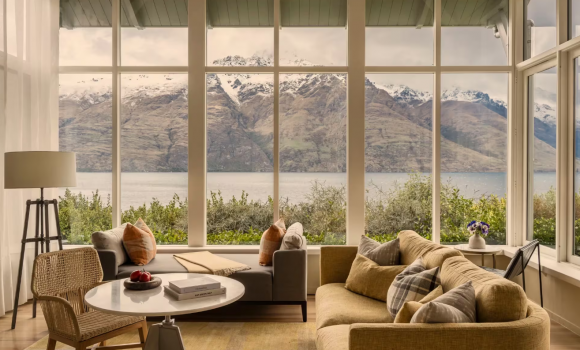 Grand Lake View Suite