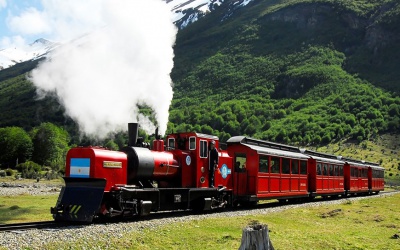 The trip to the lights is a tour on the National Park of Fire Earth.