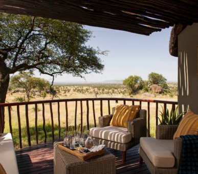 Photo Four Seasons Safari Lodge (Танзания, Национальный парк Серенгети) 7