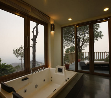 Photo Moksha Himalaya Spa Resort (Индия, Гималаи) 17