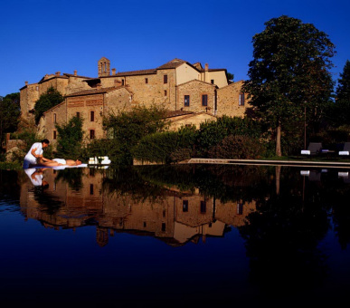 Фото Castel Monastero (Италия, Сиена) 6