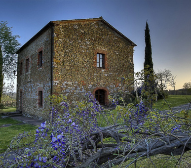 Фото Castel Monastero (Италия, Сиена) 33