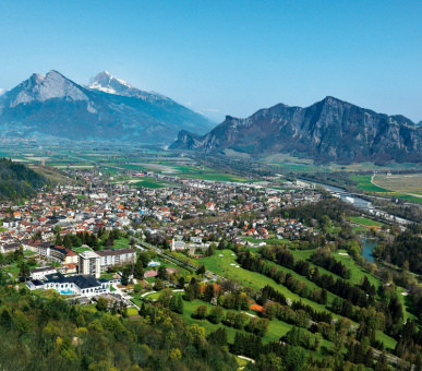 Фото Grand Hotel Quellenhof  26