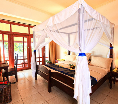 Фото Kigoma Hilltop Hotel 3