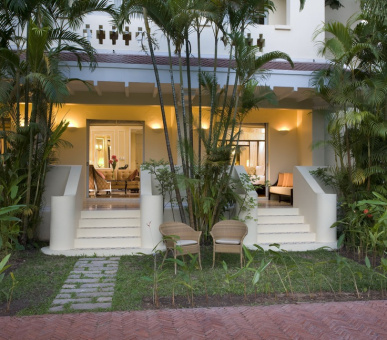 Photo Raffles Grand Hotel d'Angkor (Камбоджа, Ангкор) 14