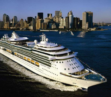 Лайнер Serenade of the Seas