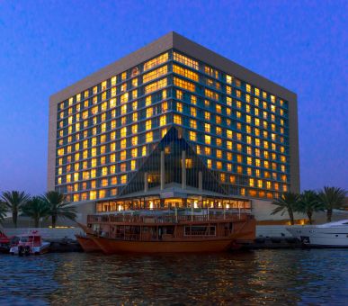 Sheraton Dubai Creek Hotel & Towers