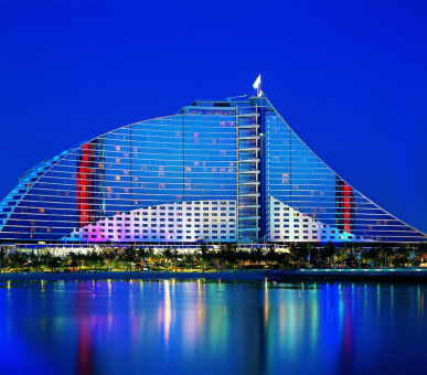 Photo Jumeirah Beach Hotel (Дубаи, Джумейра) 24