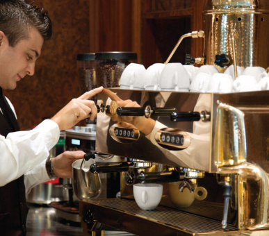 Фото Лайнер Marina (Круизы, Oceania Cruises) 2