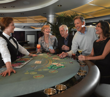 Фото Лайнер Regatta (Круизы, Oceania Cruises) 3