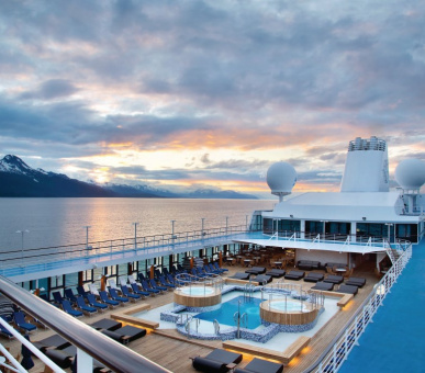 Фото Лайнер Insignia (Круизы, Oceania Cruises) 10