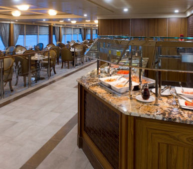 Фото Лайнер Insignia (Круизы, Oceania Cruises) 13