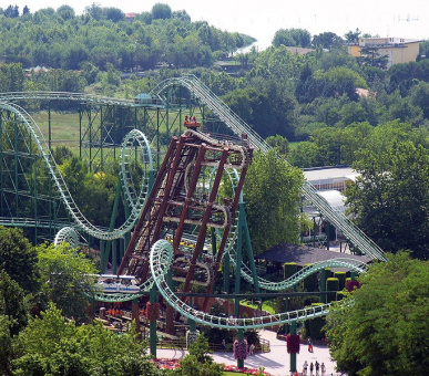 Photo Gardaland (Озеро Гарда, Парки развлечений) 7