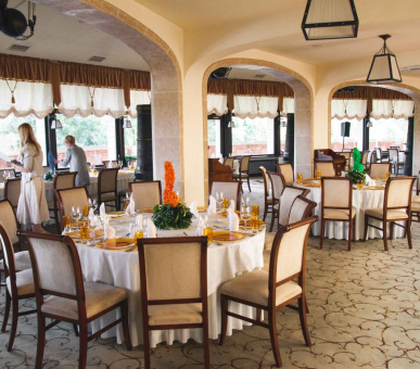 Photo Citadel Inn Hotel 5