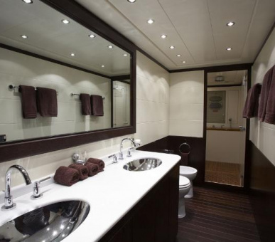 Photo Яхта L Esperance (Яхты, Яхты от 20 до 30 метров) 6