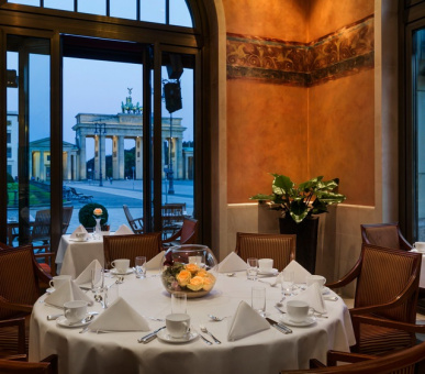 Photo Hotel Adlon Kempinski (Германия, Берлин) 30