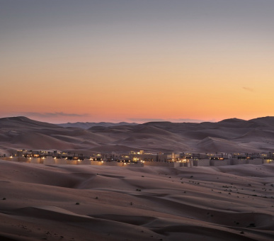 Фото Qasr Al Sarab Desert Resort by Anantara (ОАЭ, Абу-Даби) 17