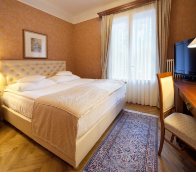 Photo Grand Hotel Toplice (Словения, Озеро Блед) 8