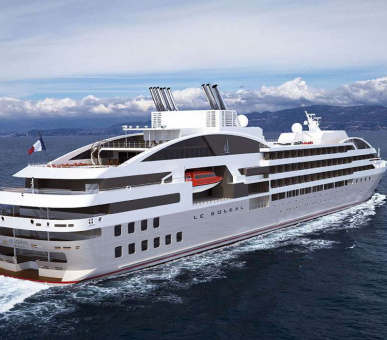 Лайнер Le Soleal