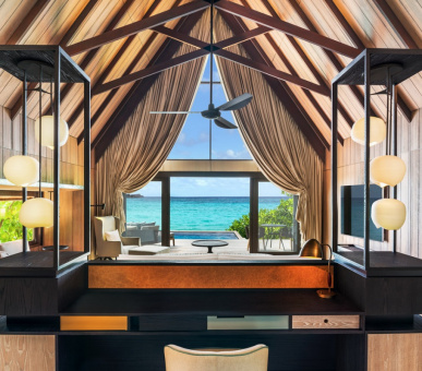 Photo St. Regis Maldives Vommuli Resort 18