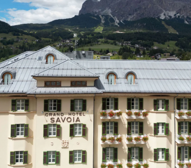 Photo Grand Hotel Savoia Cortina d’Ampezzo, A Radisson Collection Hotel 1