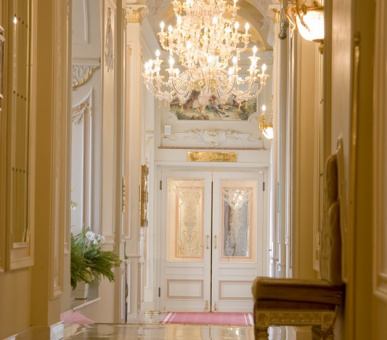 Photo Grand Hotel Des Iles Borromees (Италия, Озеро Лаго Маджоре) 21