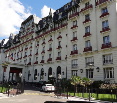 Hotel Barriere L'Hermitage