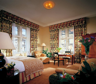 Photo Four Seasons Hotel Prague (Чехия, Прага) 5