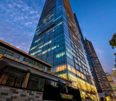 Four Seasons Hotel Shanghai Pudong