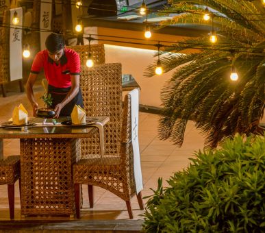 Photo Royal Palms Beach Hotel (Шри Ланка, Юго-Западное побережье) 4