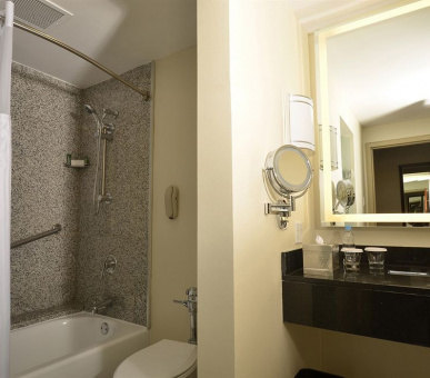 Photo Hilton Colon Guayaquil (Эквадор, Гуяакиль) 14