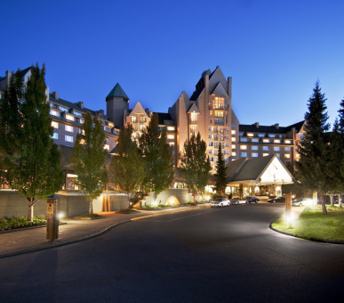 Photo Fairmont Chateau Whistler (Канада, Уистлер, Британская Колумбия) 46