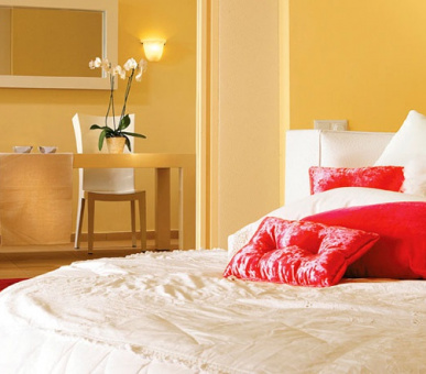 Photo Grecotel Mandola Rosa Suites  23