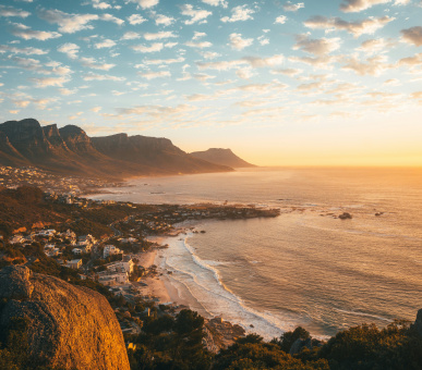 Gorgeous Cape Town, Pilanesberg Safari and Sun City Relaxation