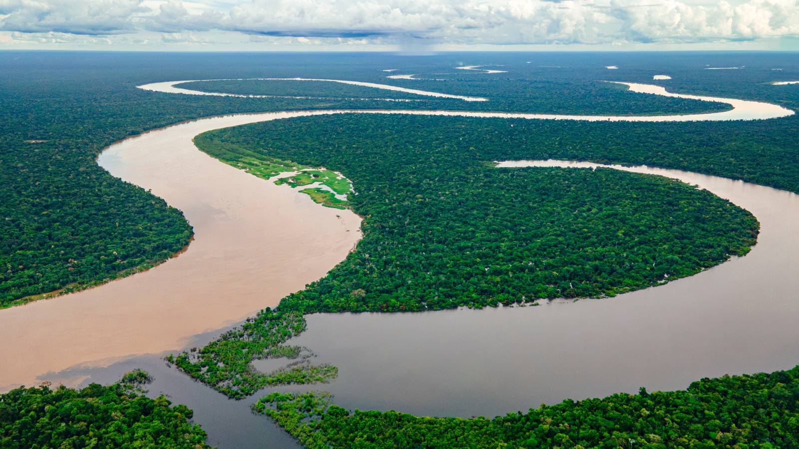 Following the River: Cruises on the Amazon, Yangtze, Nile and Zambezi
